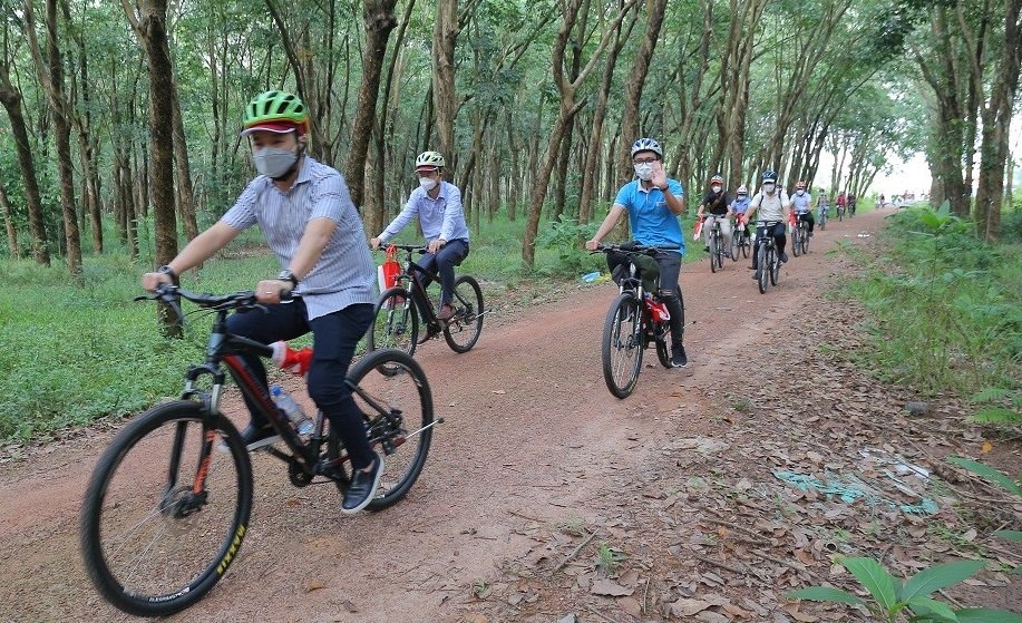 Ho Chi Minh to Con Dao Island Cycling Tour 7 Days